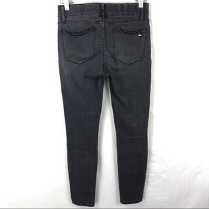 Tommy Hilfiger gray skinny jeans elastic waistband